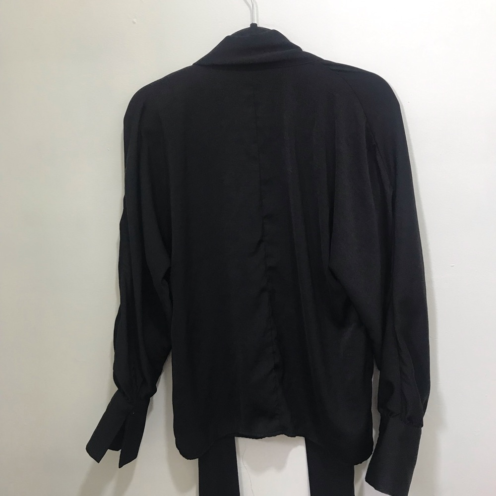NWOT Black Tie-Neck Long Sleeve Women's Blouse - Picture 4 of 4